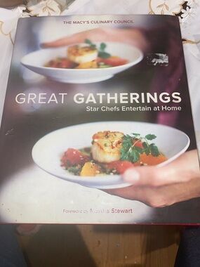 Macy's Great Gatherings Cookbook - White and Green Accents